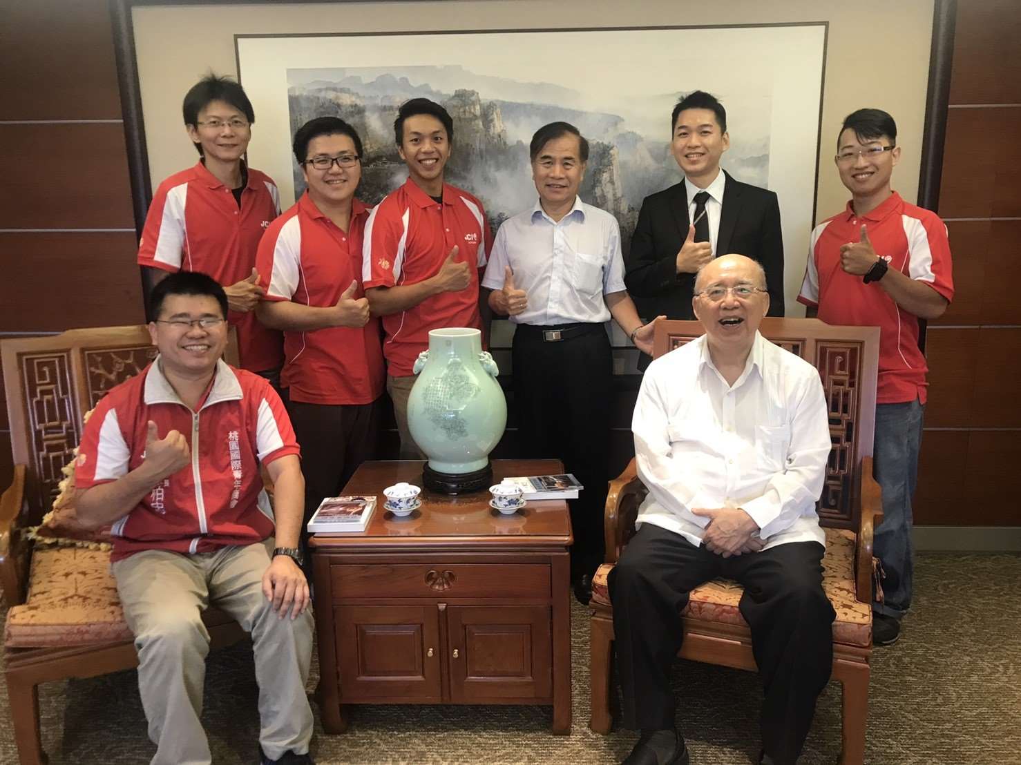 拜訪第四屆吳伯雄會長