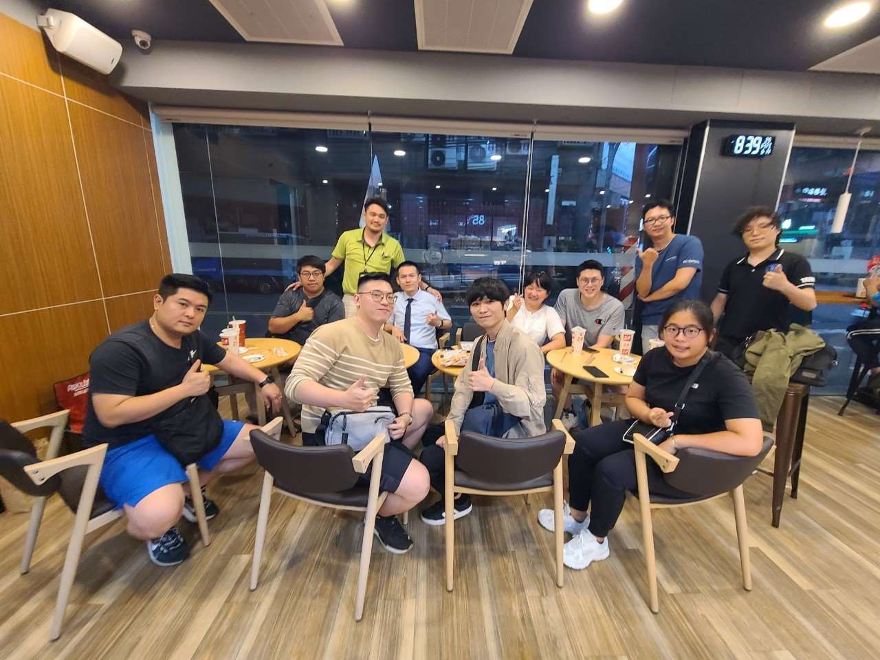 六月拜訪前會長